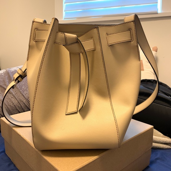 French Connection Crossbody Bucket Bag - Picture 2 of 8
